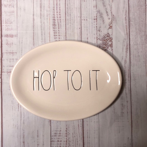 Rae Dunn Hop To It Easter Plate - Picture 3 of 3